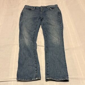 Women's Gap 1969 Real Straight Jeans in Dark Blue Wash waist 26